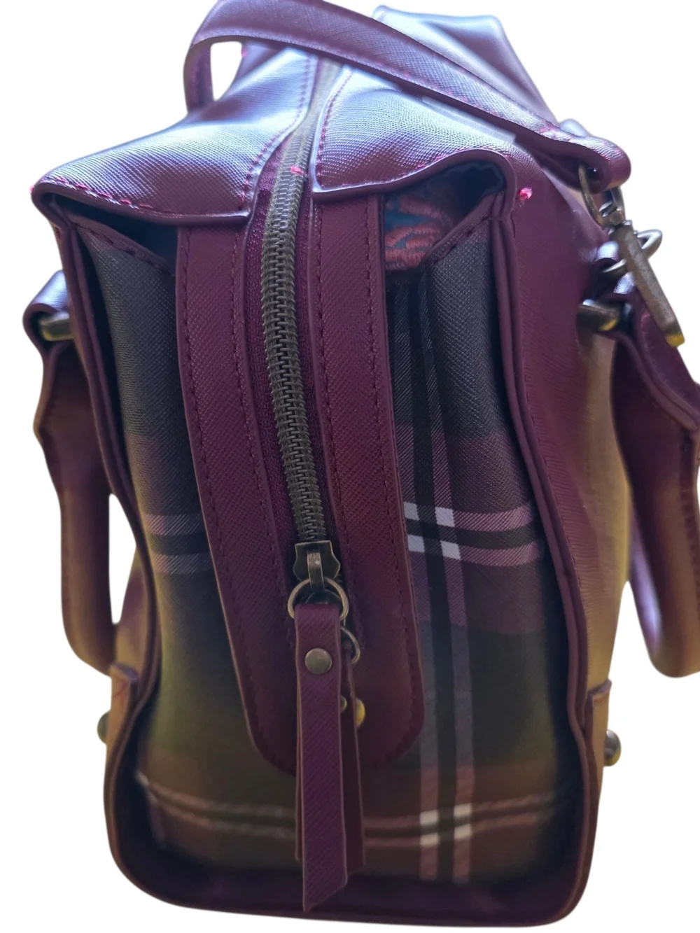 Harry Potter Gryffindor Satchel Crossbody Bag Burgundy Hogwarts Faux Leather